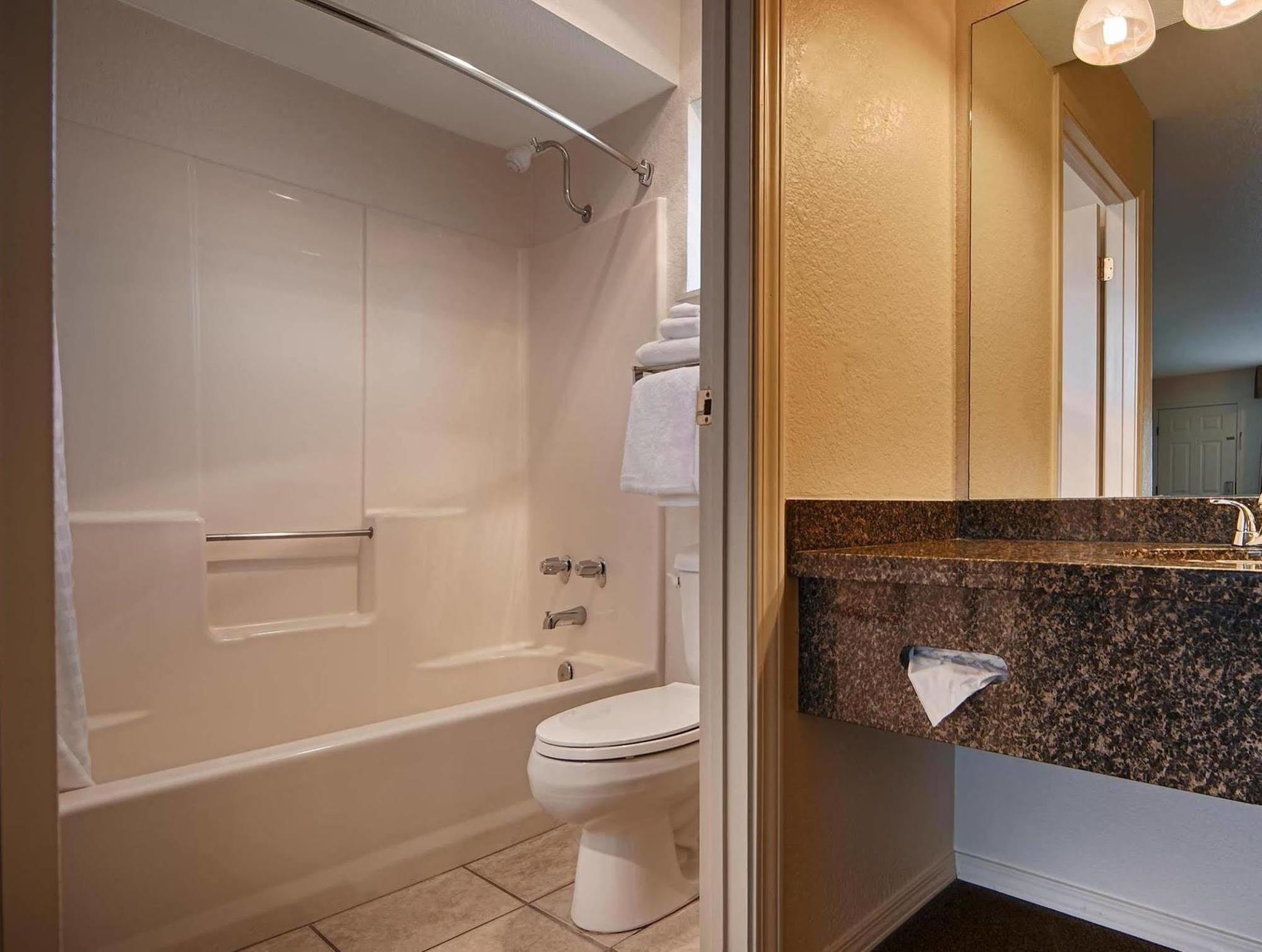 Best Western Arcata Inn Экстерьер фото